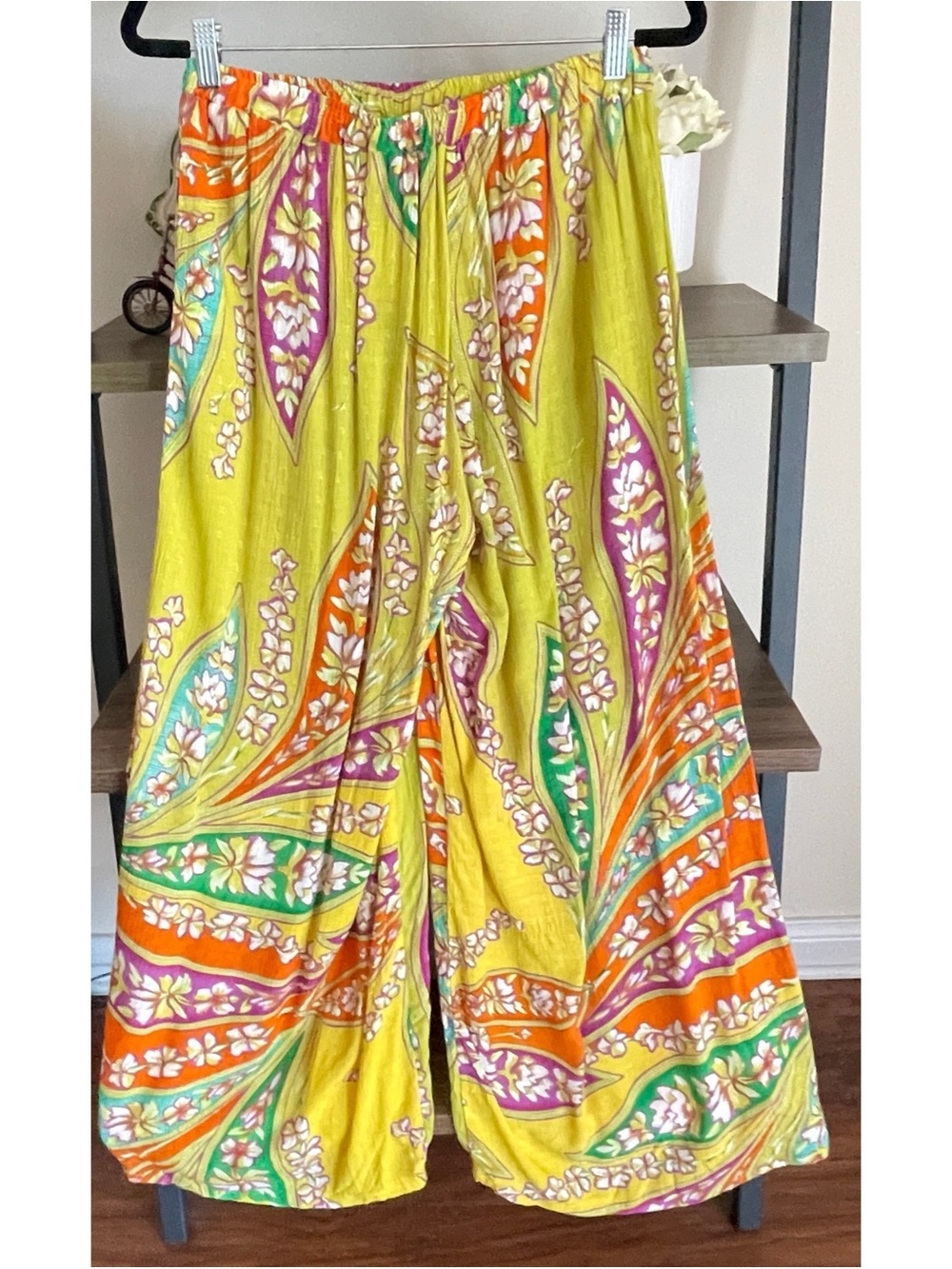 Haute Hippie Wide-leg Pants, Size Medium Vibrant - Picture 2 of 15